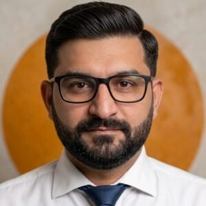 Picture of Qamar Shafique